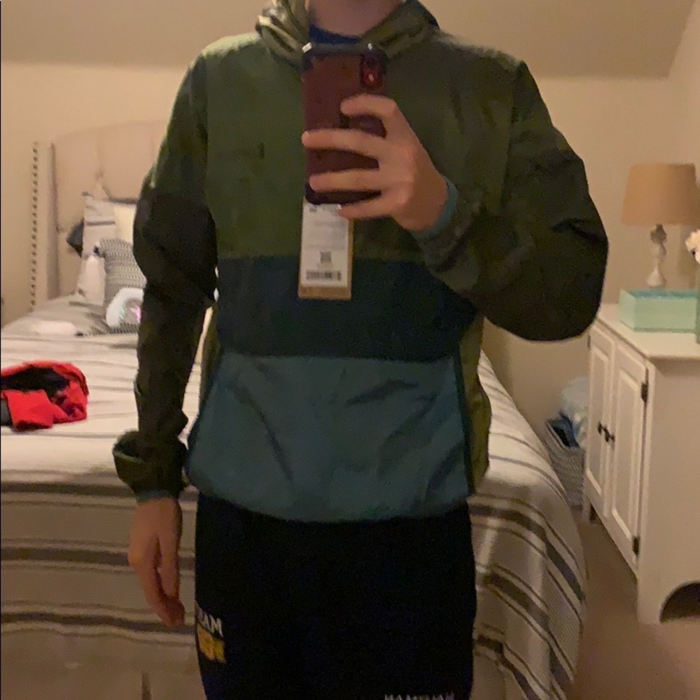 Cotopaxi windbreaker Camo